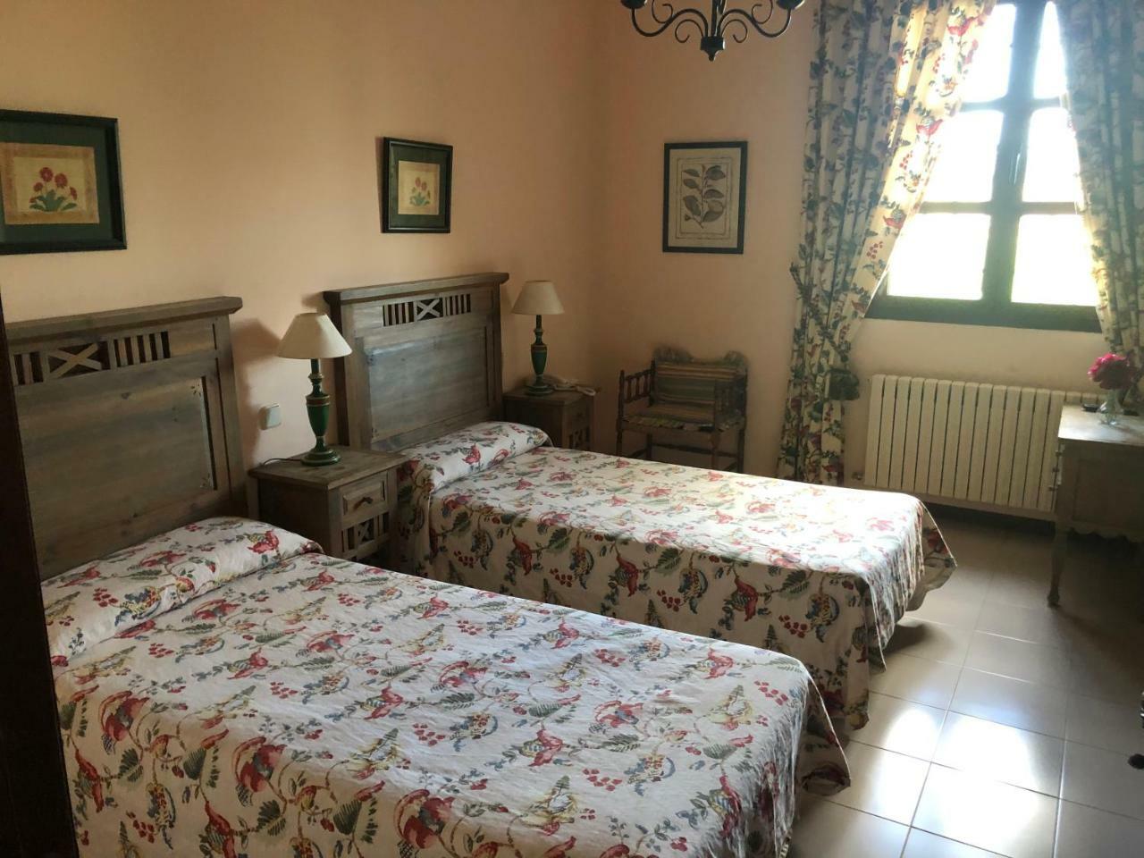 Hostal Las Paneras Авила Экстерьер фото